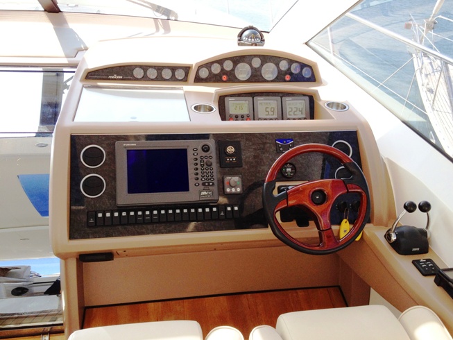 Princess V53 hard top